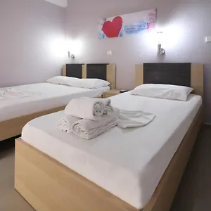  Mini-hôtel Potami Beach - Mondi Goro